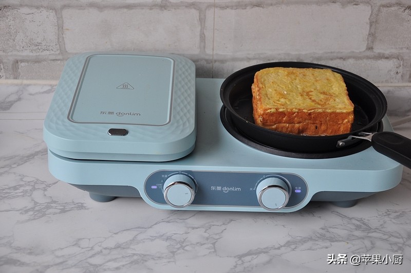 早餐不加鸡蛋怎么做好吃又简单,做煎鸡蛋吐司的三种方法