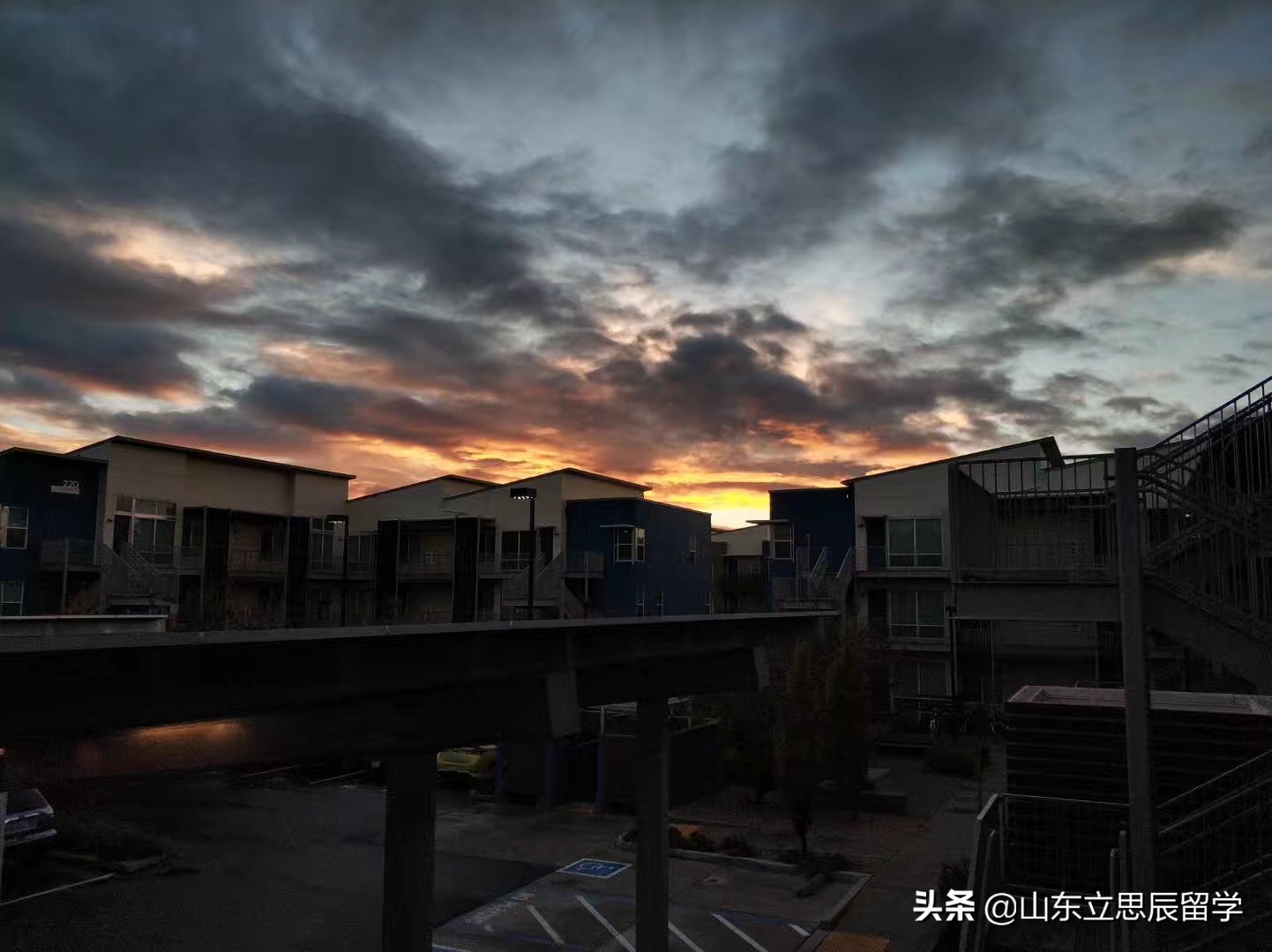 休斯敦大学简介,休斯敦大学位置