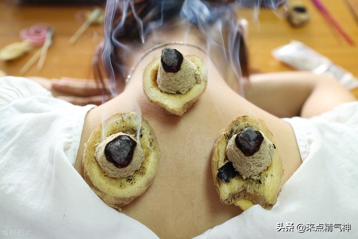 长期在温度低的空调房里肩膀酸疼,长期待在空调房感觉体寒怎么办