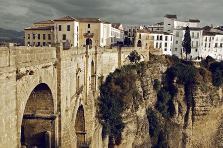 龙达桥上的房间,龙达新桥航拍