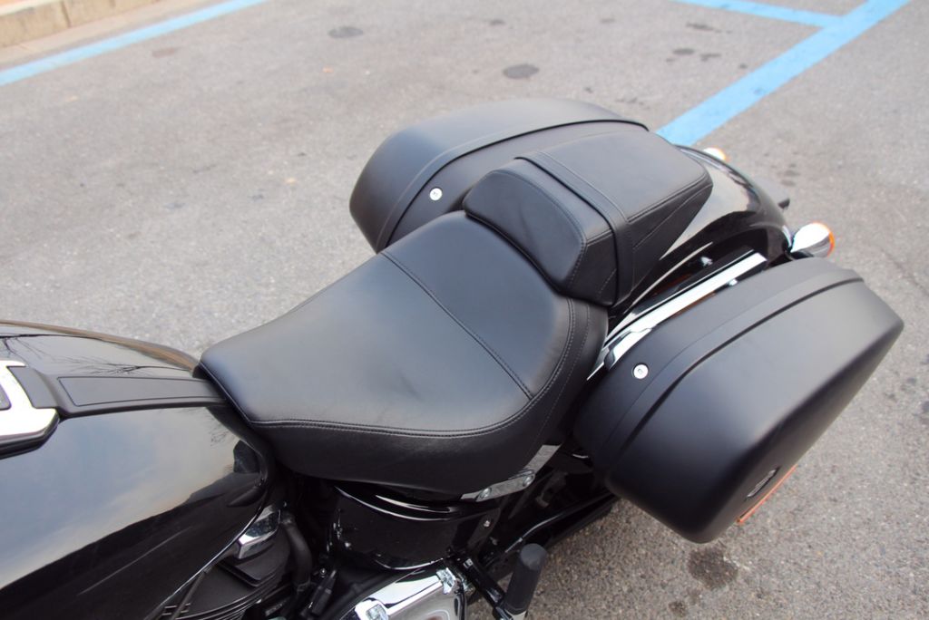 拥有一台摩托车的感受,哈雷有什么特别的