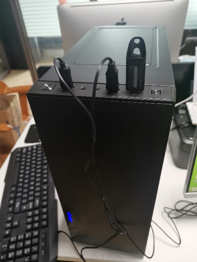 3500带显示屏的电脑配置,3500显示器