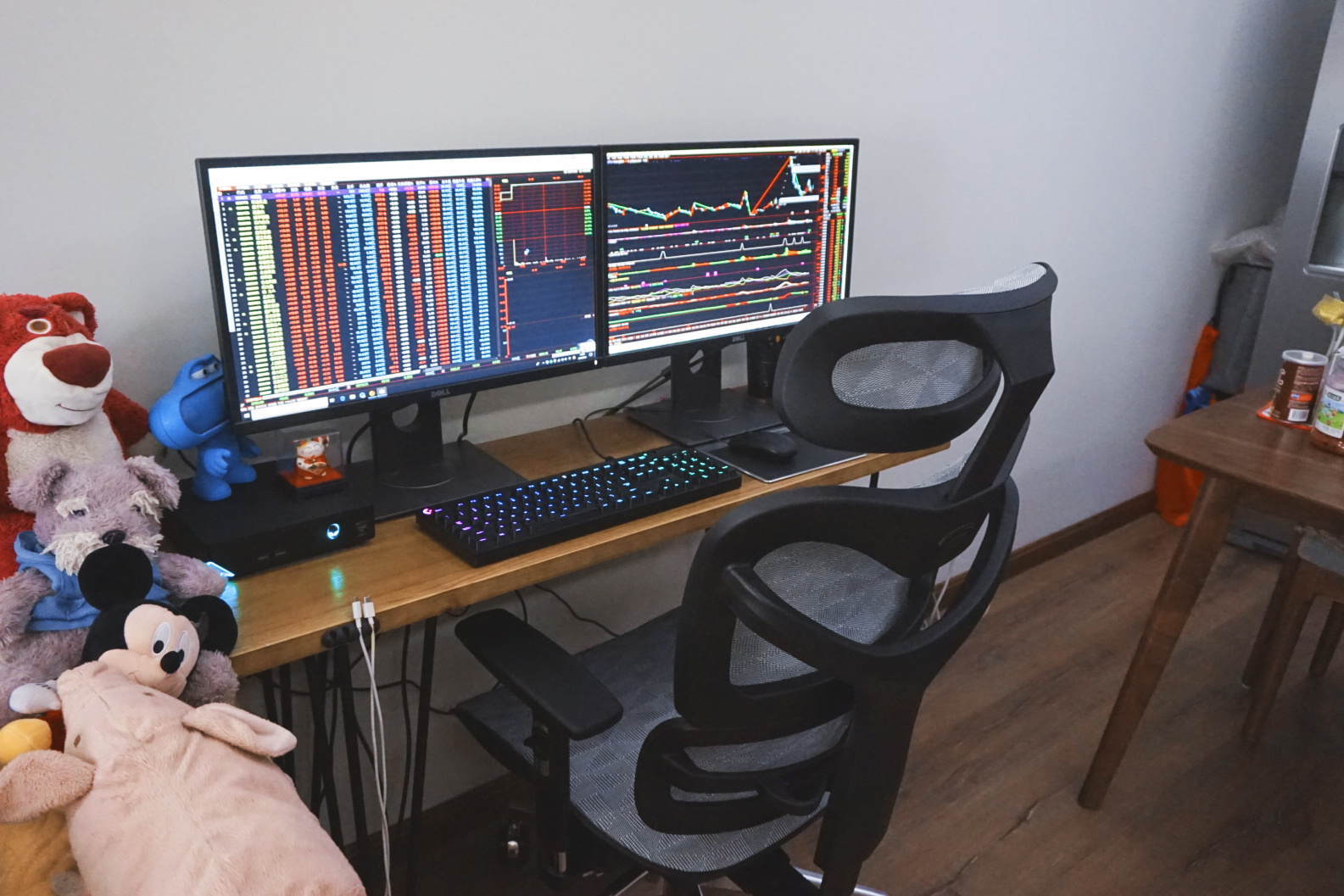 看了老罗推荐的人体工学椅我买了它——达宝利D1人体工学椅评测