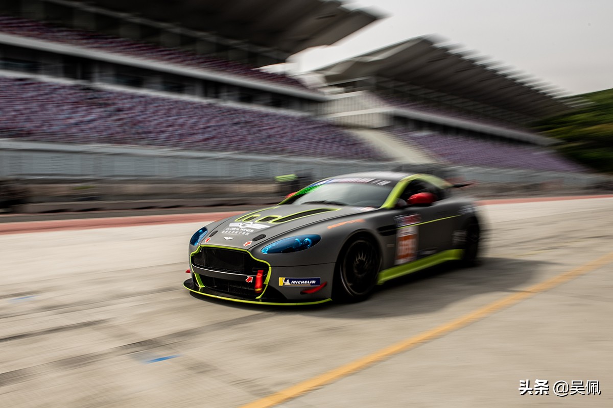 花500万去投资酒吧一年回本值得吗,当一名赛车手可以赚多少钱