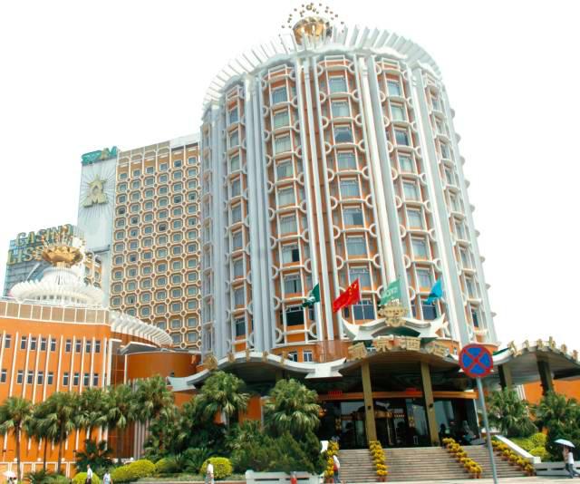 赌王何鸿燊家族史揭秘,赌王何鸿燊是靠什么起家的