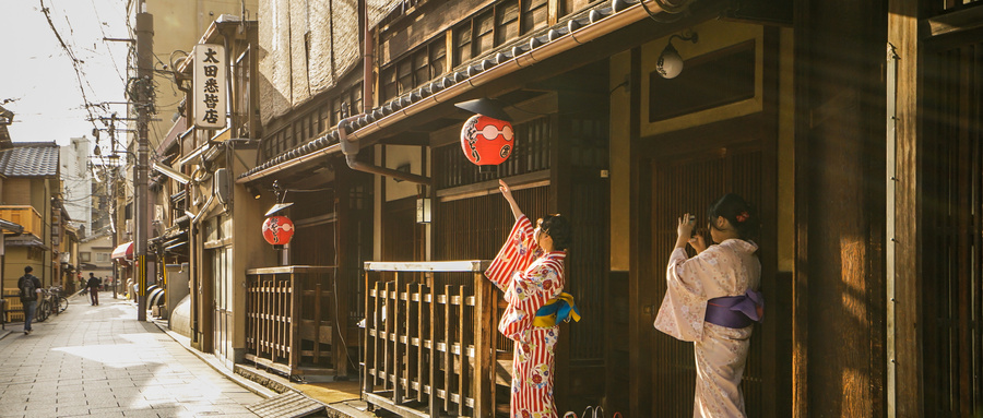 日本人有多排外?在日本的中国人,是怎么赚钱的?