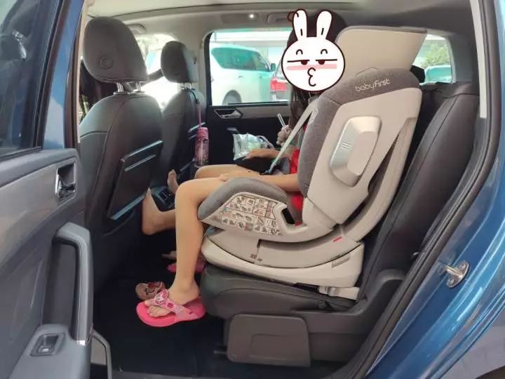 婴儿多大可以使用半躺安全座椅,安全座椅0-12岁可坐可躺测评