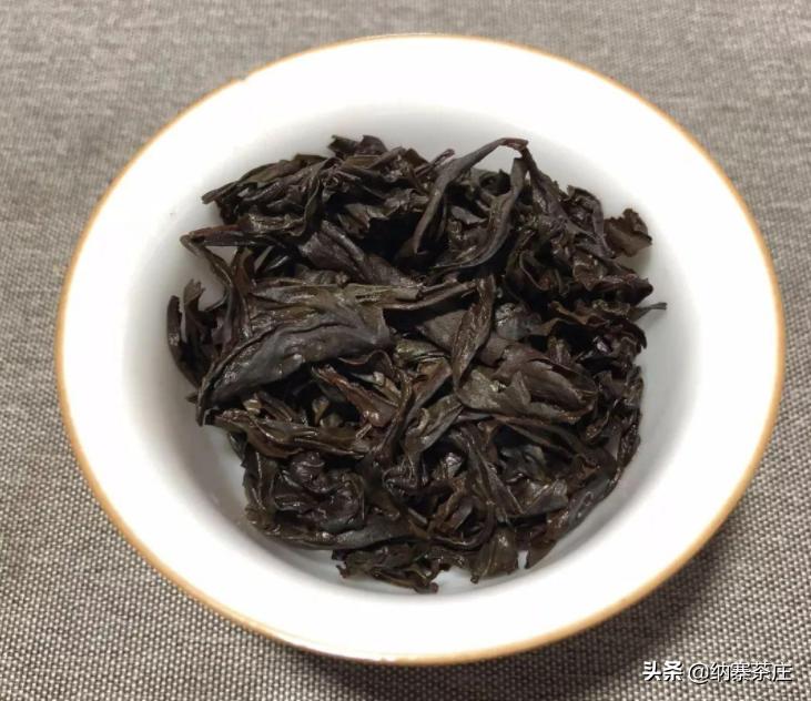 白桃乌龙为什么有桃子味,白桃乌龙和无极乌龙的区别