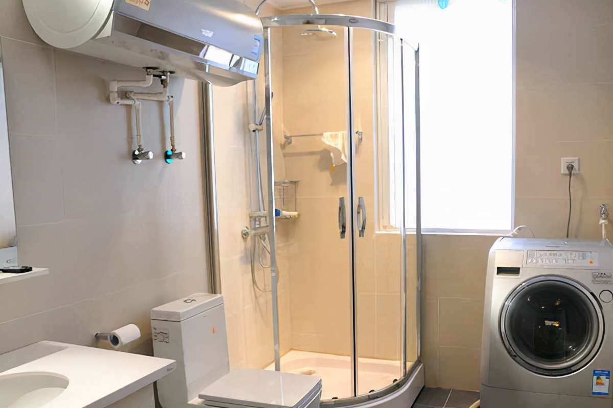 奥荻莎热水器出水口更换,太阳能热水器出水口更换