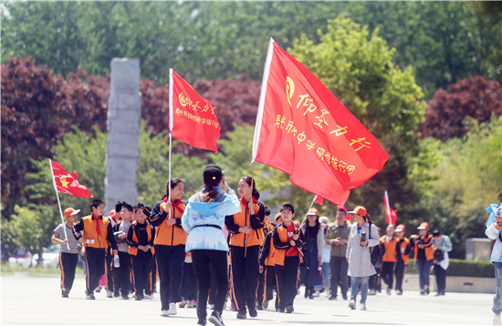 向着阳光自信生长！寿光市圣城中学以“三圣文化”引领学校发展纪实