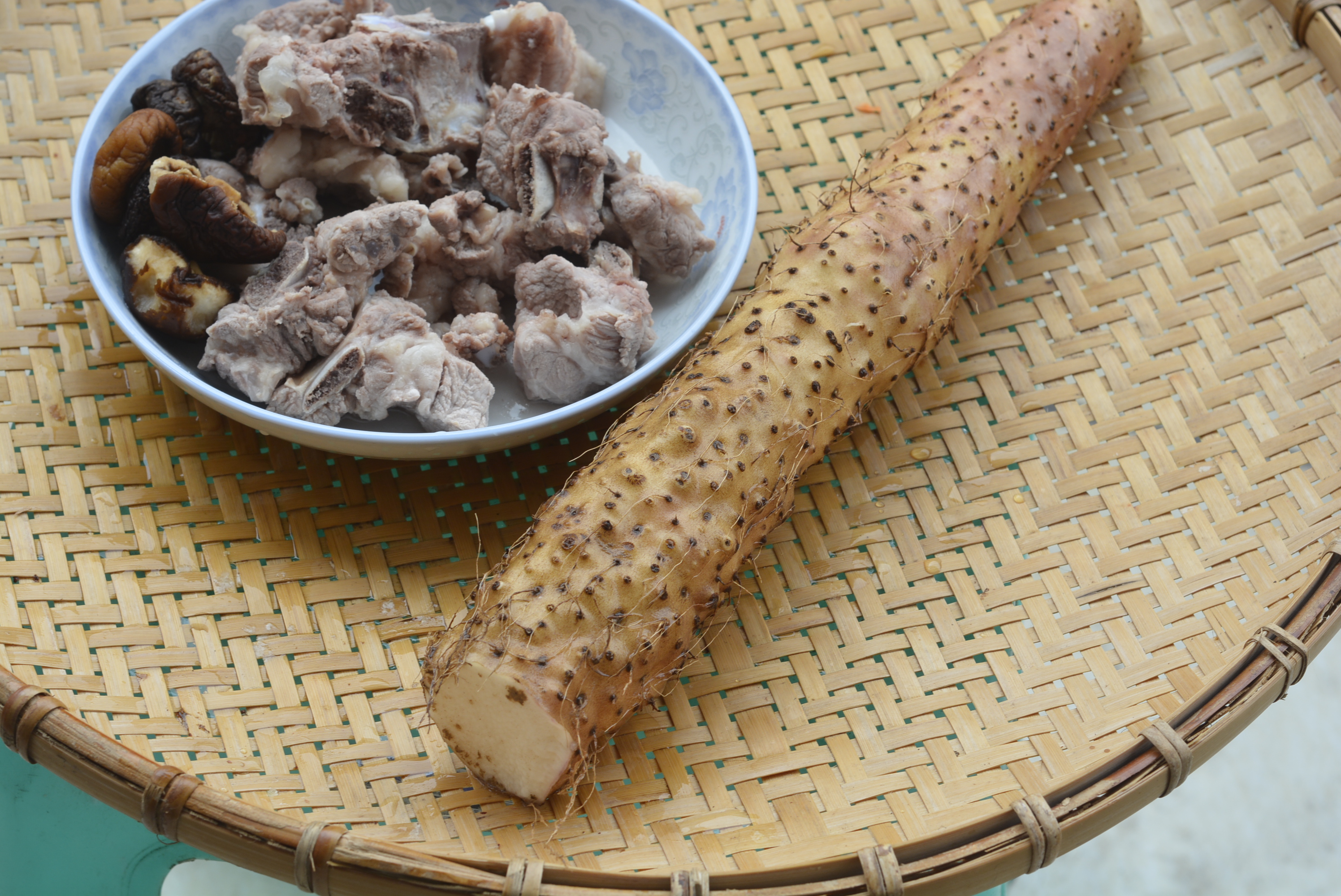 小孩面黄鼻青炖什么汤,孩子面黄肌瘦吃什么食物