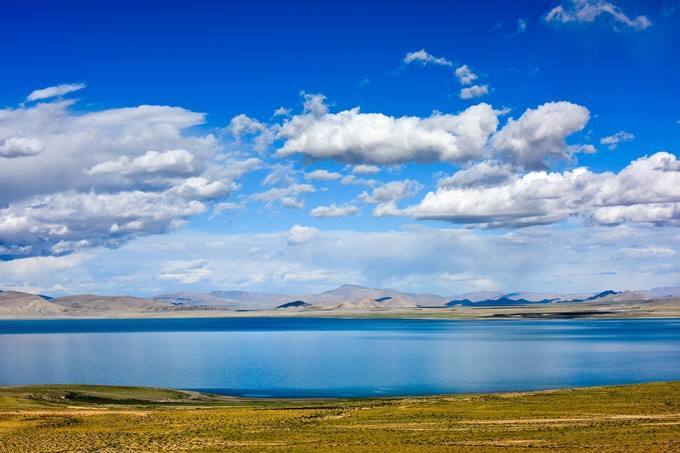 希夏邦马峰旁边是珠峰吗,希夏邦马峰和珠穆朗玛峰