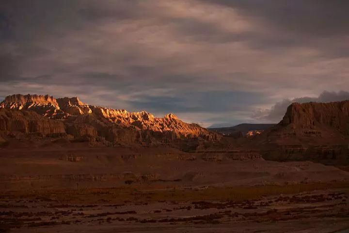 到阿里的路,到阿里去新疆