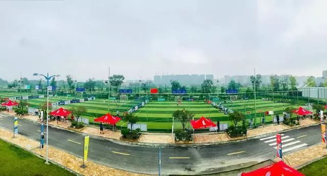 2019熊猫夏令营活动参与,2020全国青少年足球夏令营直播