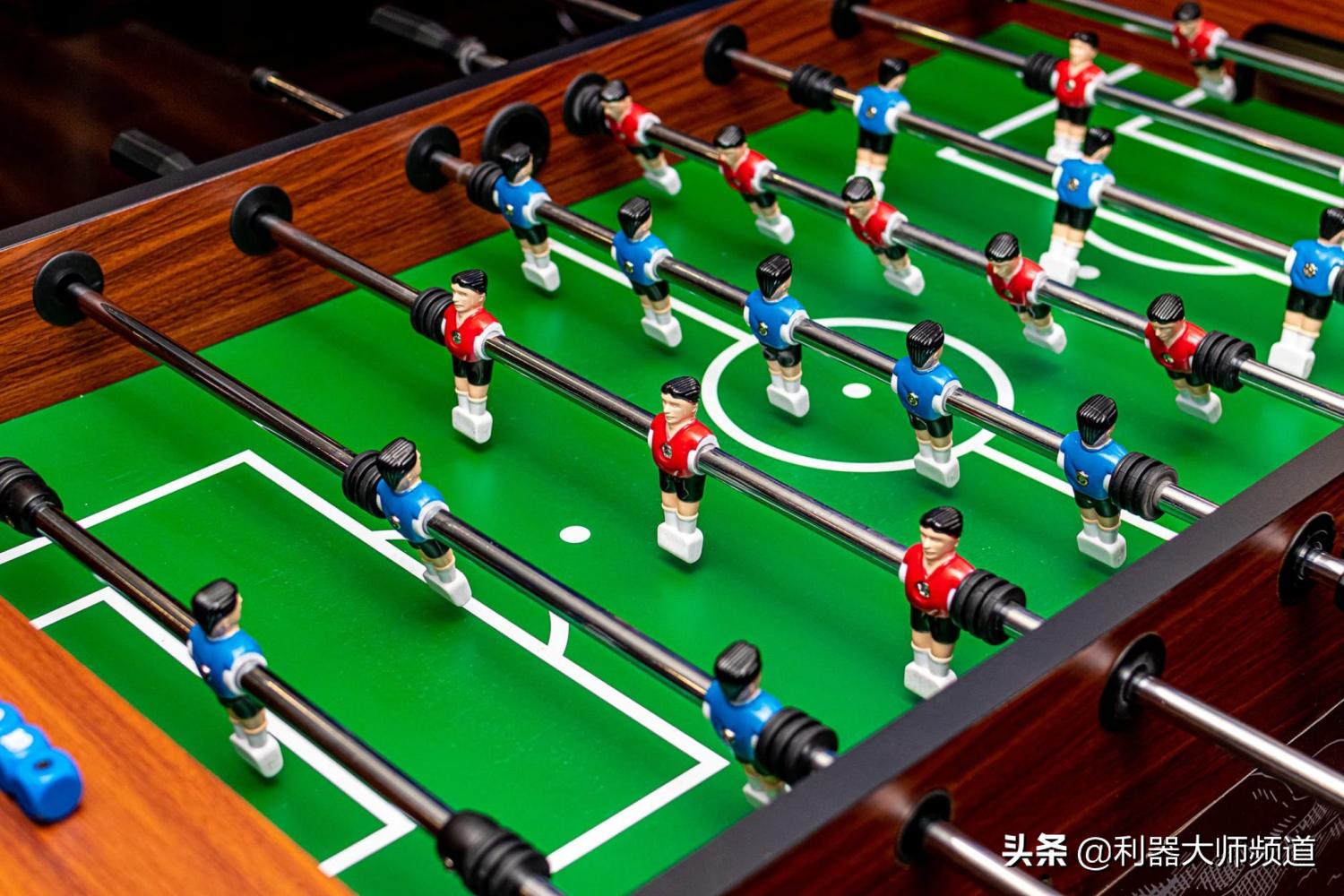 大叔打一场游戏赚钱,大叔用一块钱创业