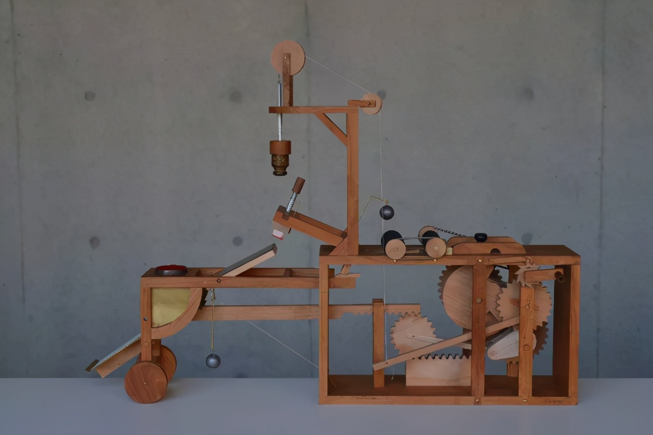 日本宅男辞职做玩具,日本大叔40岁辞职