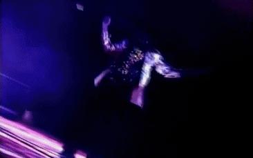 张国荣这一生，不长，刚好够我们“记念”一辈子