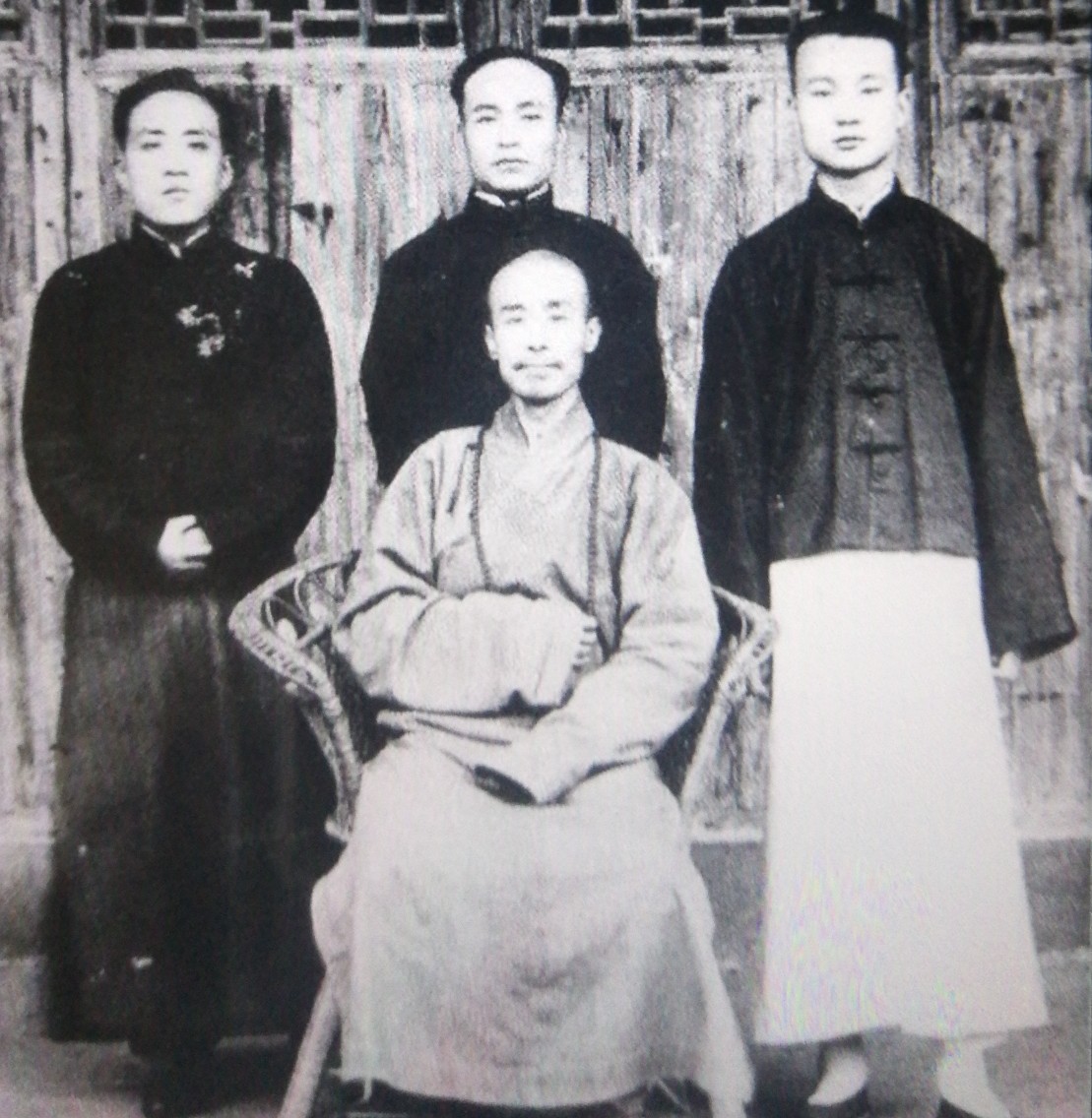 李叔同的长亭外古道边芳草碧连天,李叔同故居纪念馆长亭外古道边