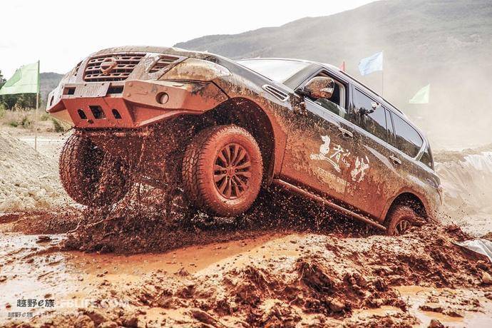 途乐跟途达有什么区别,小途乐汽车