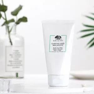 推荐一款好用又实惠的洗面奶,最近种草洗卸合一的洗面奶