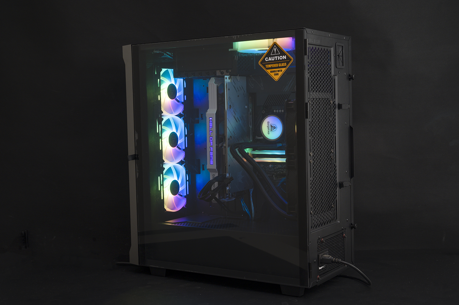 装了这个灯，我就是这条街最靓的仔，玩转全塔RGB主机