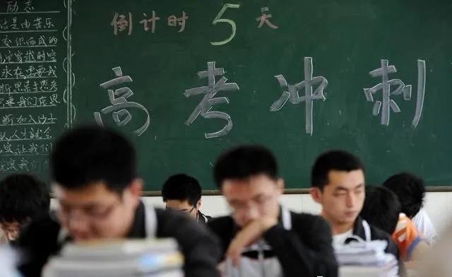 高中转学要注意哪些事项,高中转学属于违法吗