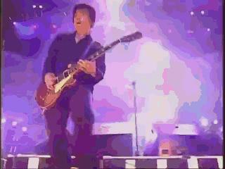 女明星眼中的伍佰,伍佰外表放荡不羁粗犷内心细腻