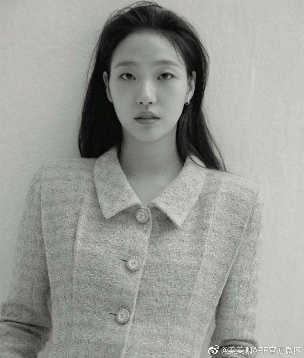 这个路子比魏璎珞更野的女主，私底下竟然是位肤白貌美的小可爱？