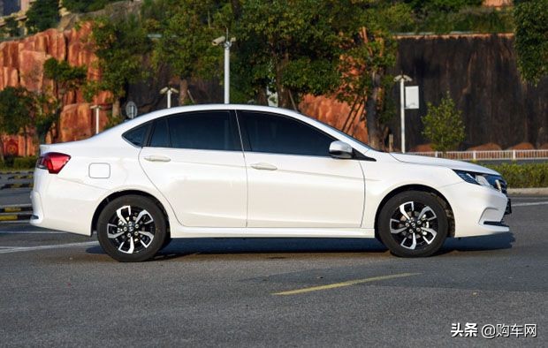 可惜了一台好车！每公里油耗4毛多，底盘比朗逸高级，却不被赏识