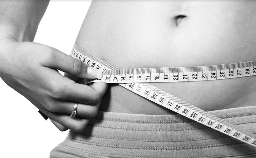 每年50多万人因它死亡，娃需警惕的“笨蛋脂肪”，这些食物就有