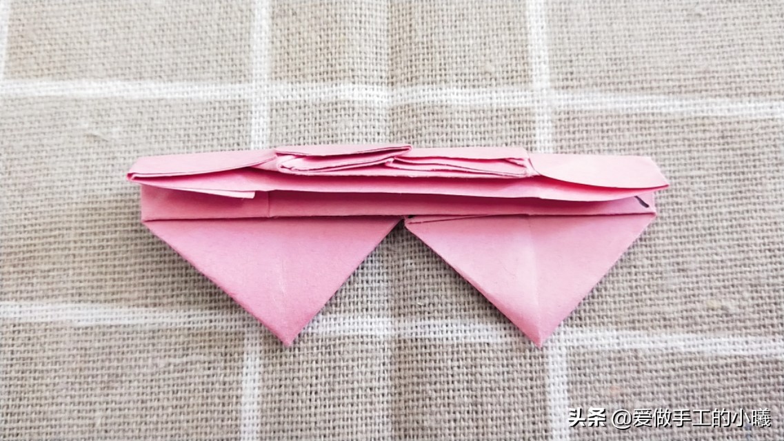教你用1张纸折出心心相印，简单又漂亮，送给喜欢的Ta