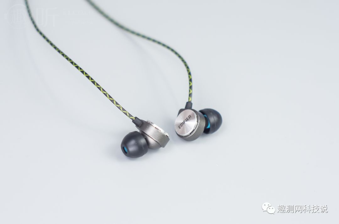 edifier漫步者头戴式经典版测评,edifier漫步者h297入耳式耳机测评