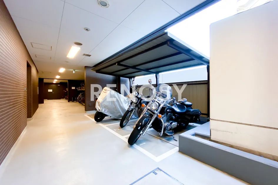 坐拥六本木都市核心，尽享时尚便利生活