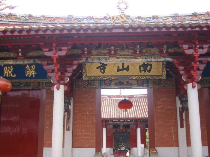 五台山最应该去的几个寺院,去五台山朝拜必须去哪几个庙