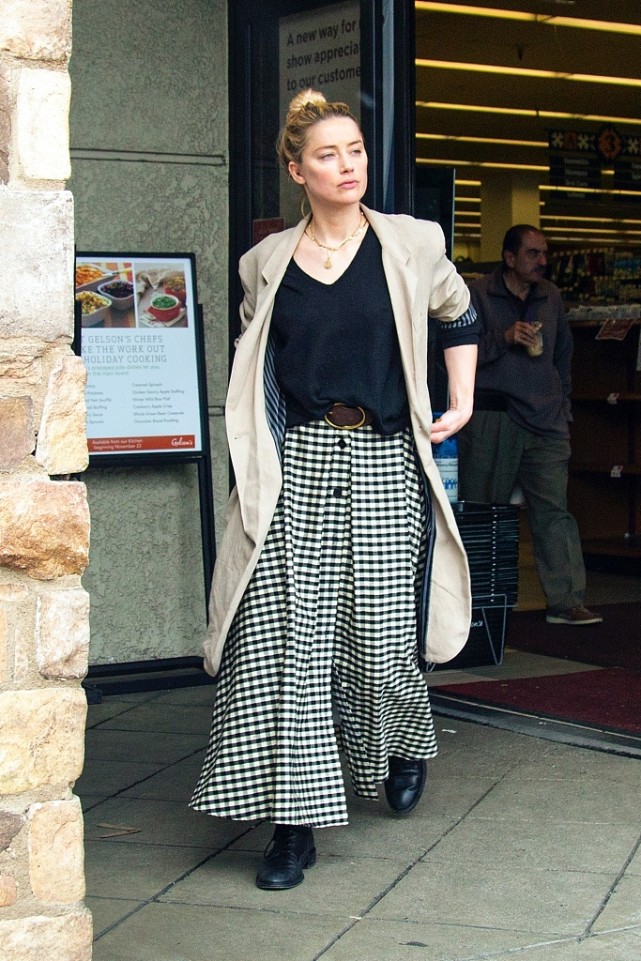 鏄ュ娼祦鏃跺皻缁忓吀榛戠櫧鏍煎瓙,鏃跺皻鐧炬惌榛戠櫧鏍煎瓙