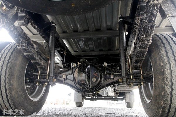 新豹3国六版测评,五大硬核ko集锦