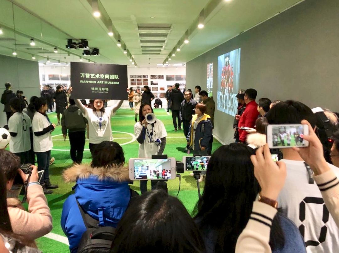 这不是足球,踢的不是足球踢的是一种精神