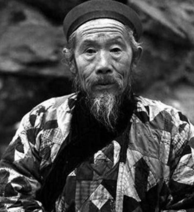 瞎子阿炳的凄惨岁月,瞎子阿炳找眼珠