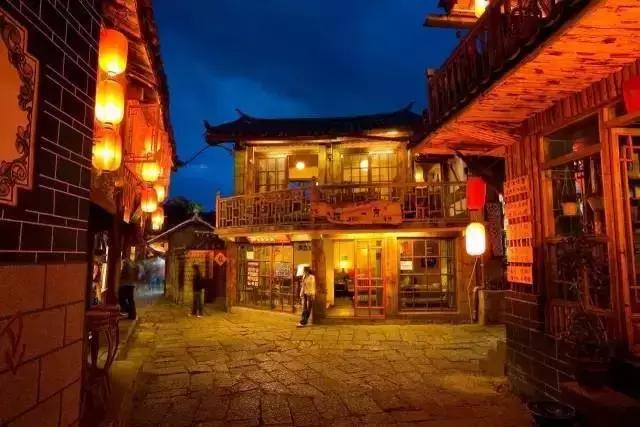 盘点国内最坑十大美食街,国内最踩坑的十条美食街