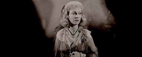 费雯丽时代的十大美女,费雯丽一个能和赫本媲美的女人