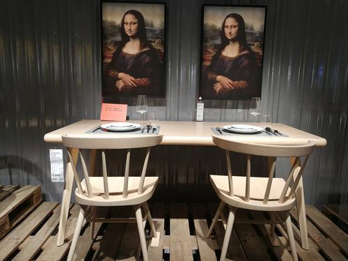 瀹滃鍜屾疆鐗屽悎浣滅殑浜у搧,瀹滃鑱斿悕绗竴娼墝