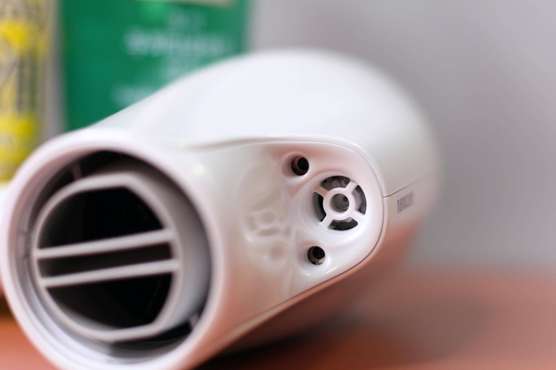 松下吹风机如何把头发吹直,松下电吹风怎么样啊