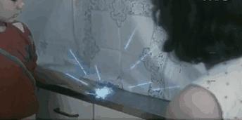 男孩出生就有记忆电影,男孩出生就带电电影