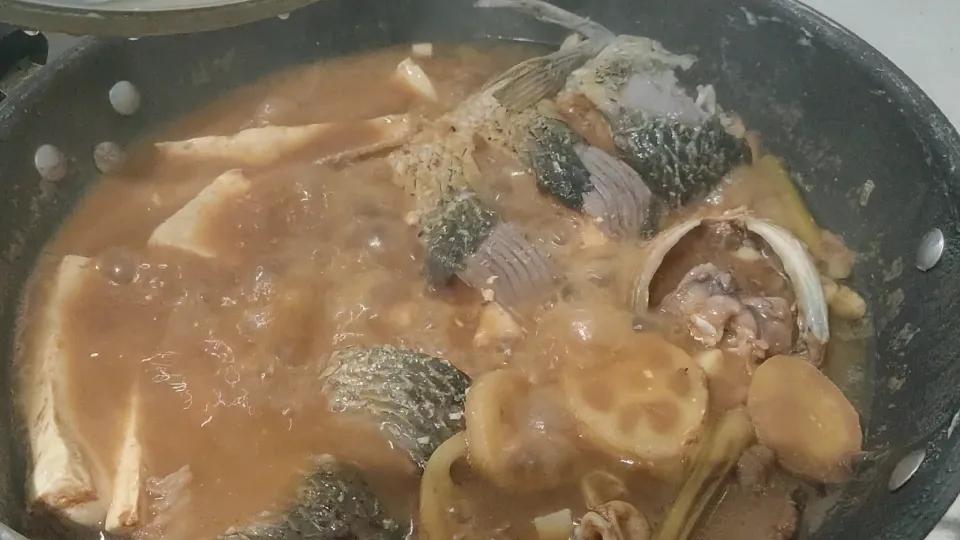 草鱼怎么炖好吃又简单做法,草鱼怎么炖才好吃又简单家常做法