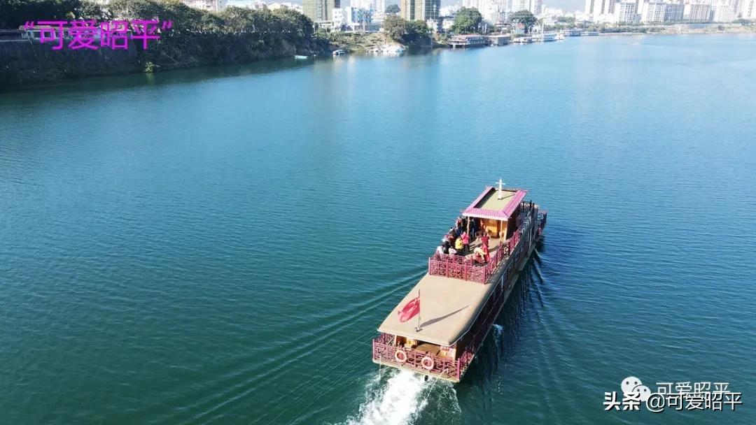 贺州市昭平县桂江游船,广西昭平桂江游船