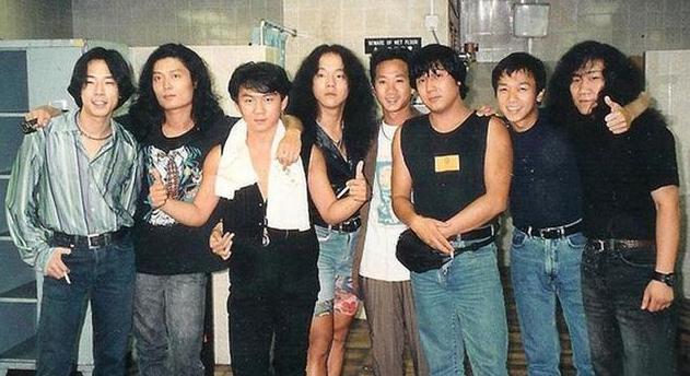 娱乐圈三大奇女,娱乐圈三大美人三角恋