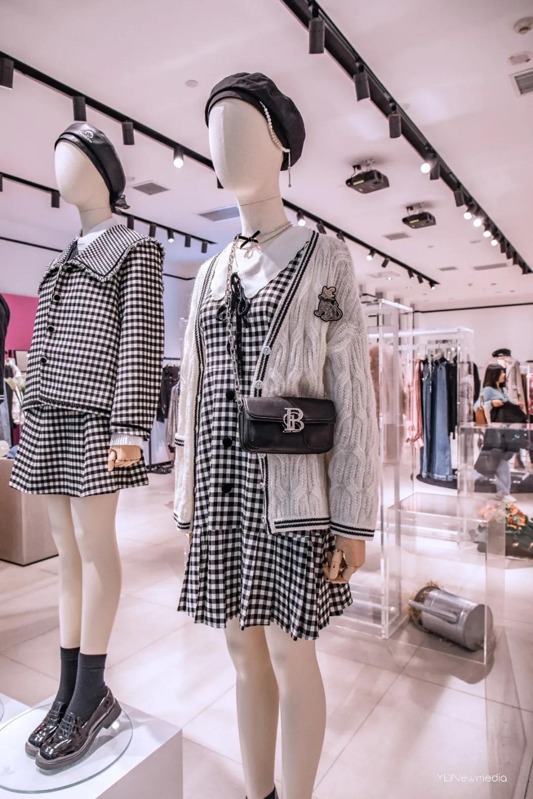 还有1天！光影奇遇坊、兔女郎快闪…齐现银泰创意城！折扣享不停