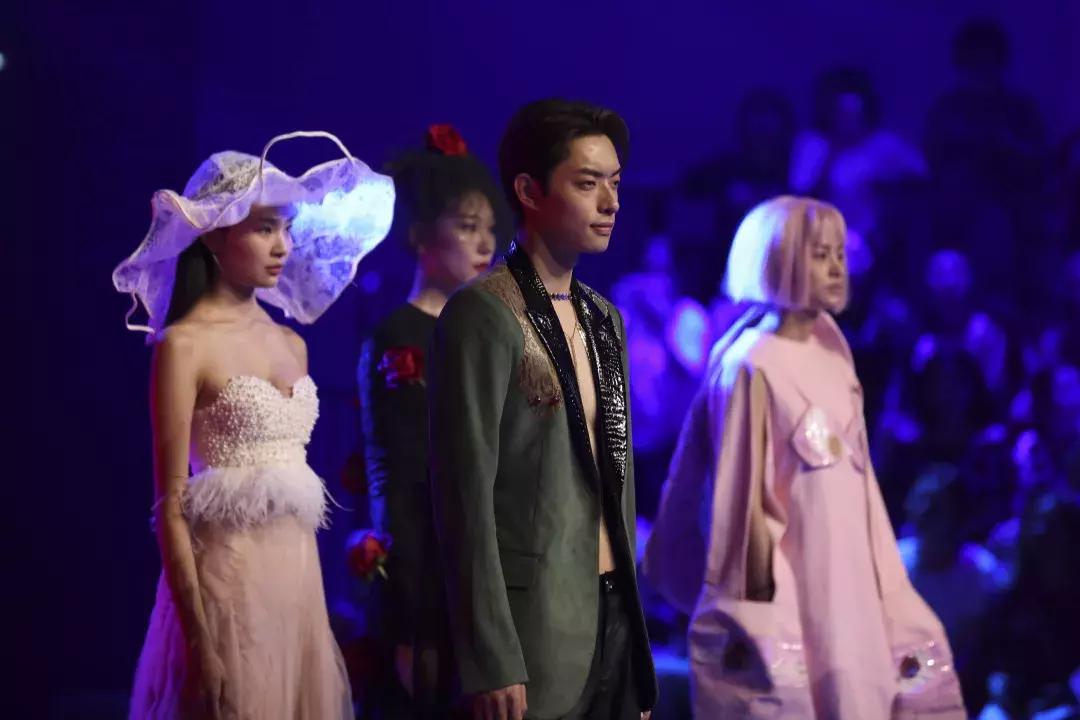 从时尚看艺术如何传承北服2019毕业设计展演