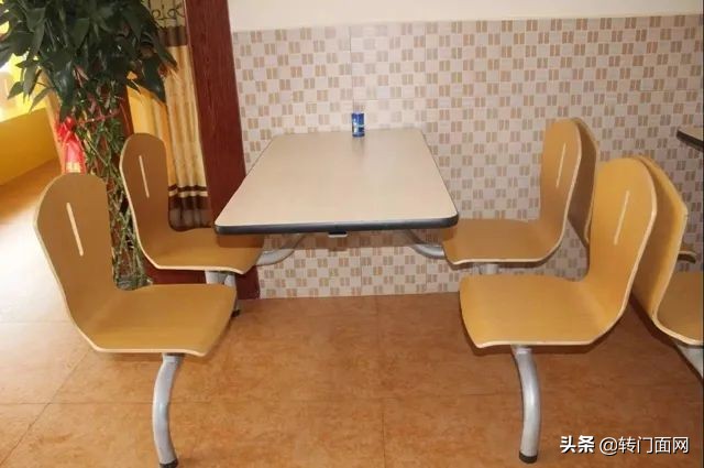 选址不好的快餐店如何招引顾客,手里资金不多的开快餐店怎么选址