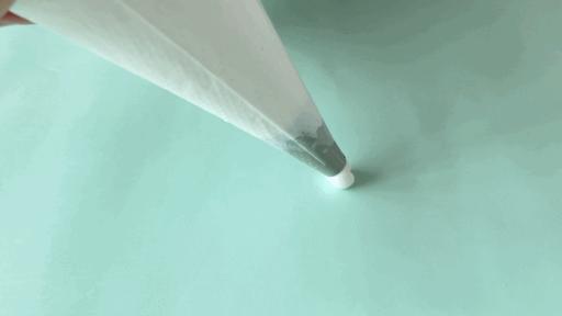 向日葵裱花手法教程简单易学,裱花的七种基础手法教程